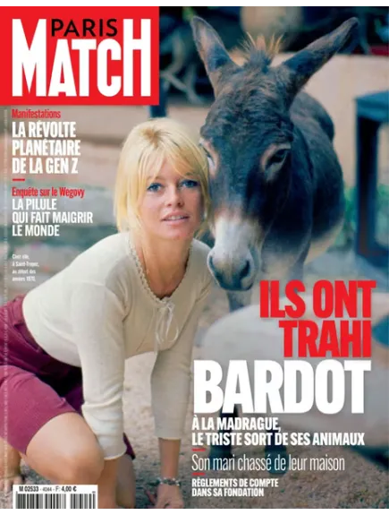 PARIS MATCH